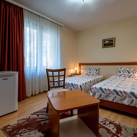 Primavera 1 Hotel วาซาร์จิค ภายนอก รูปภาพ